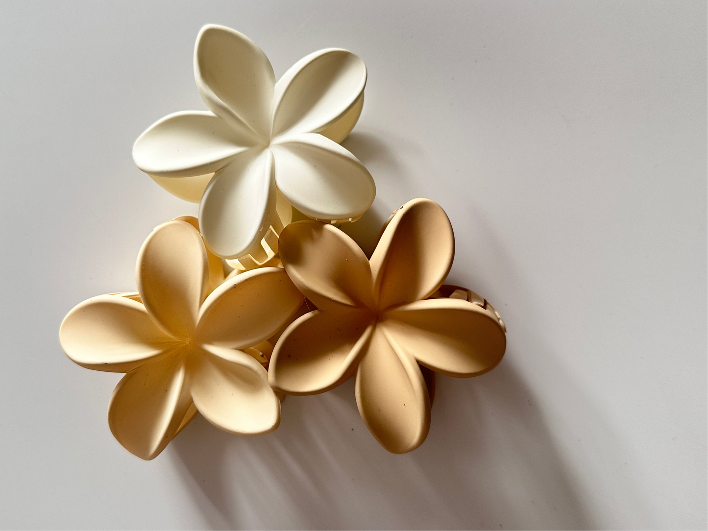 Flower Matte Hairclaws