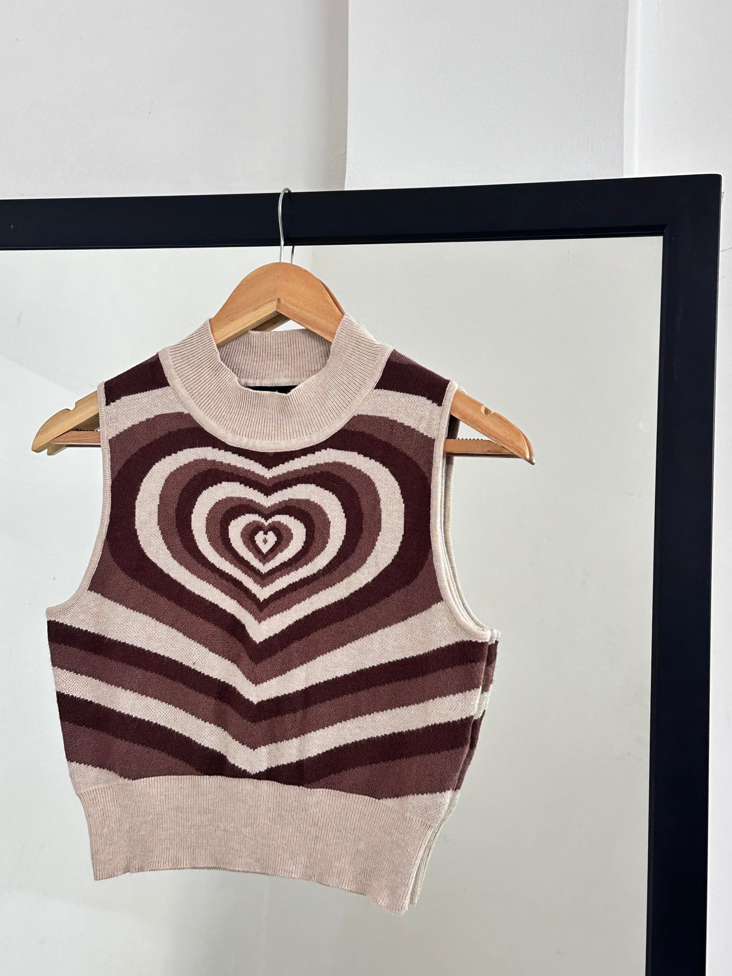 Vintage brown Heart