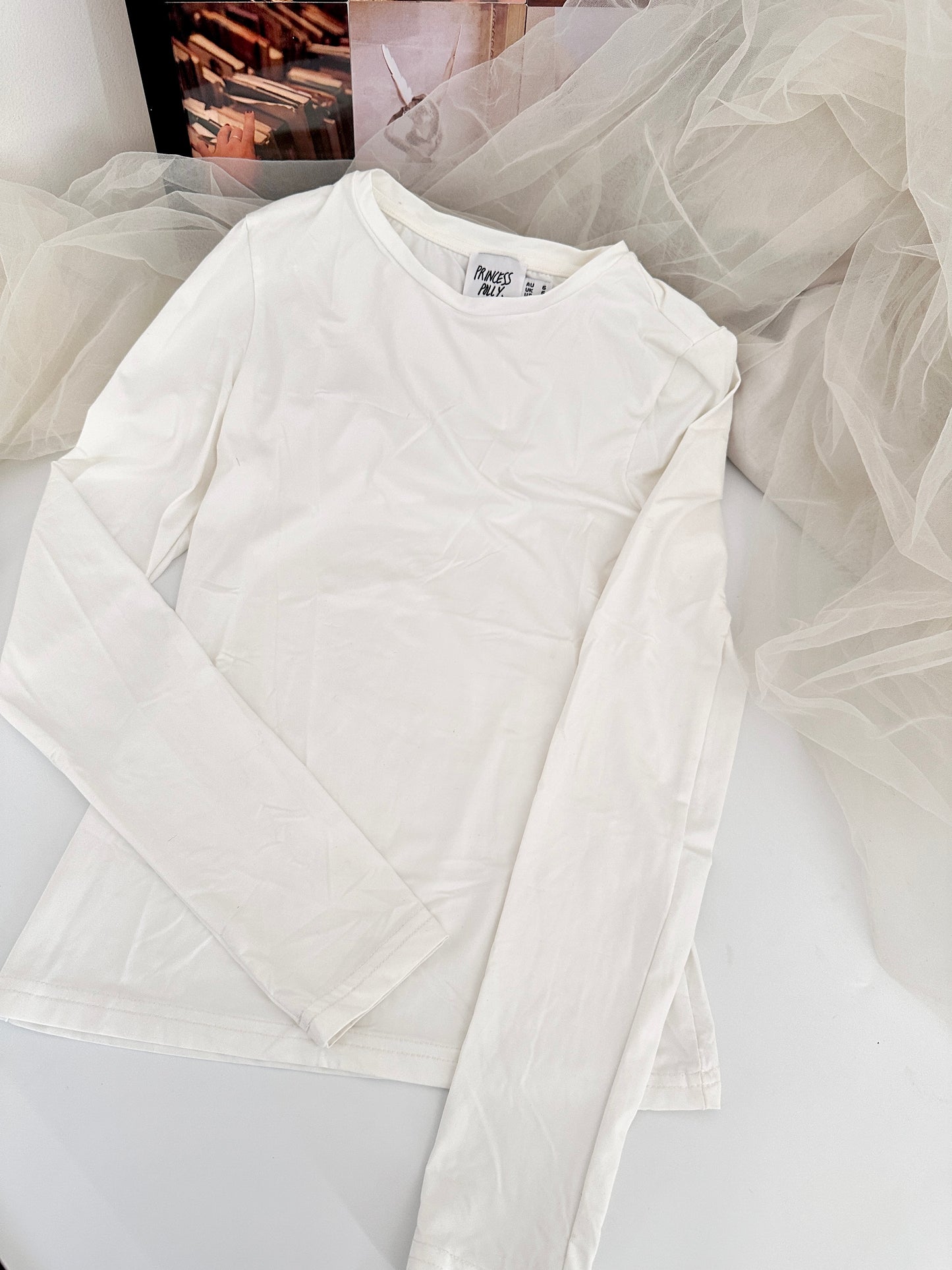 Polly P white top