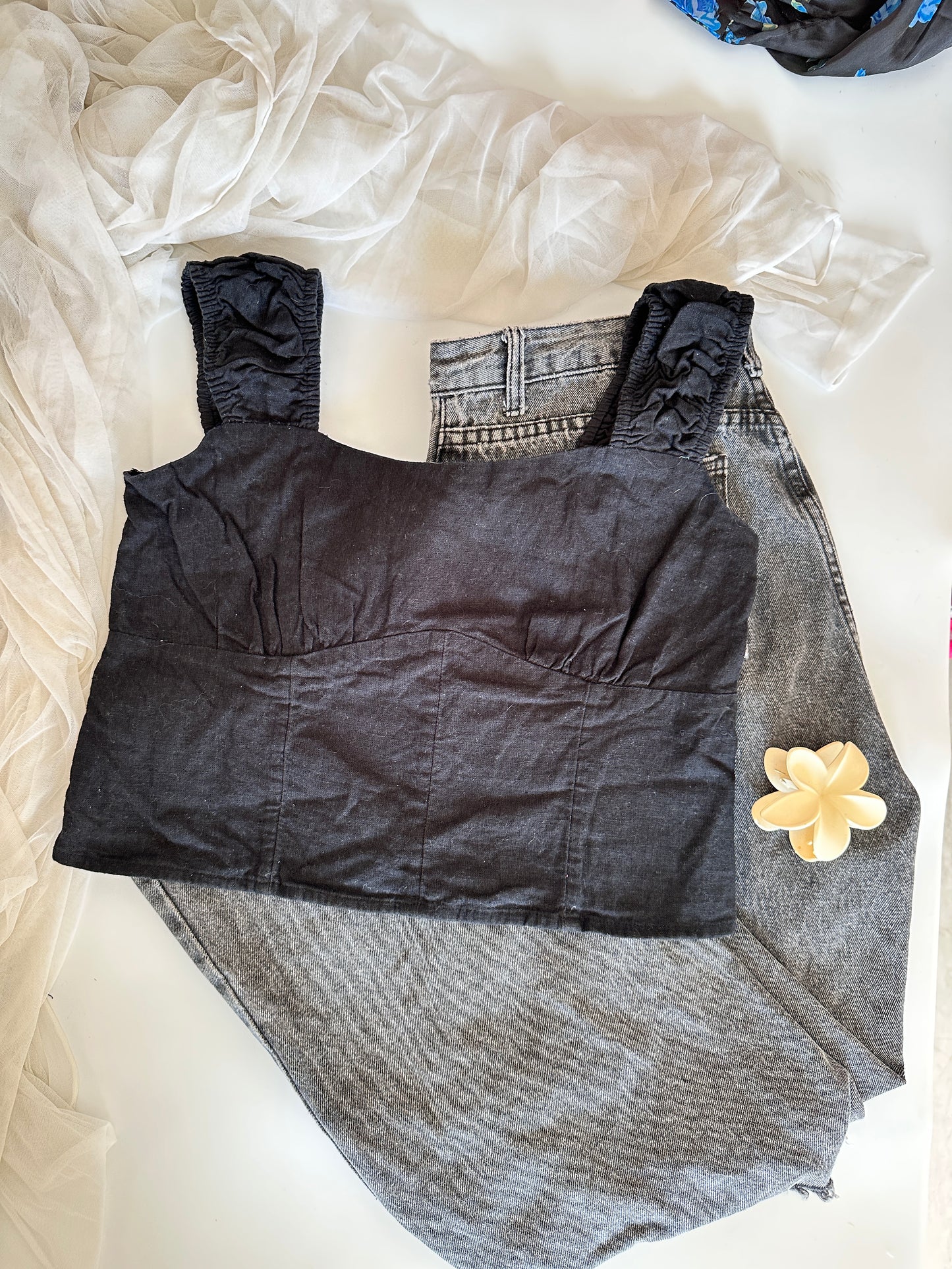 Basic Black crop top