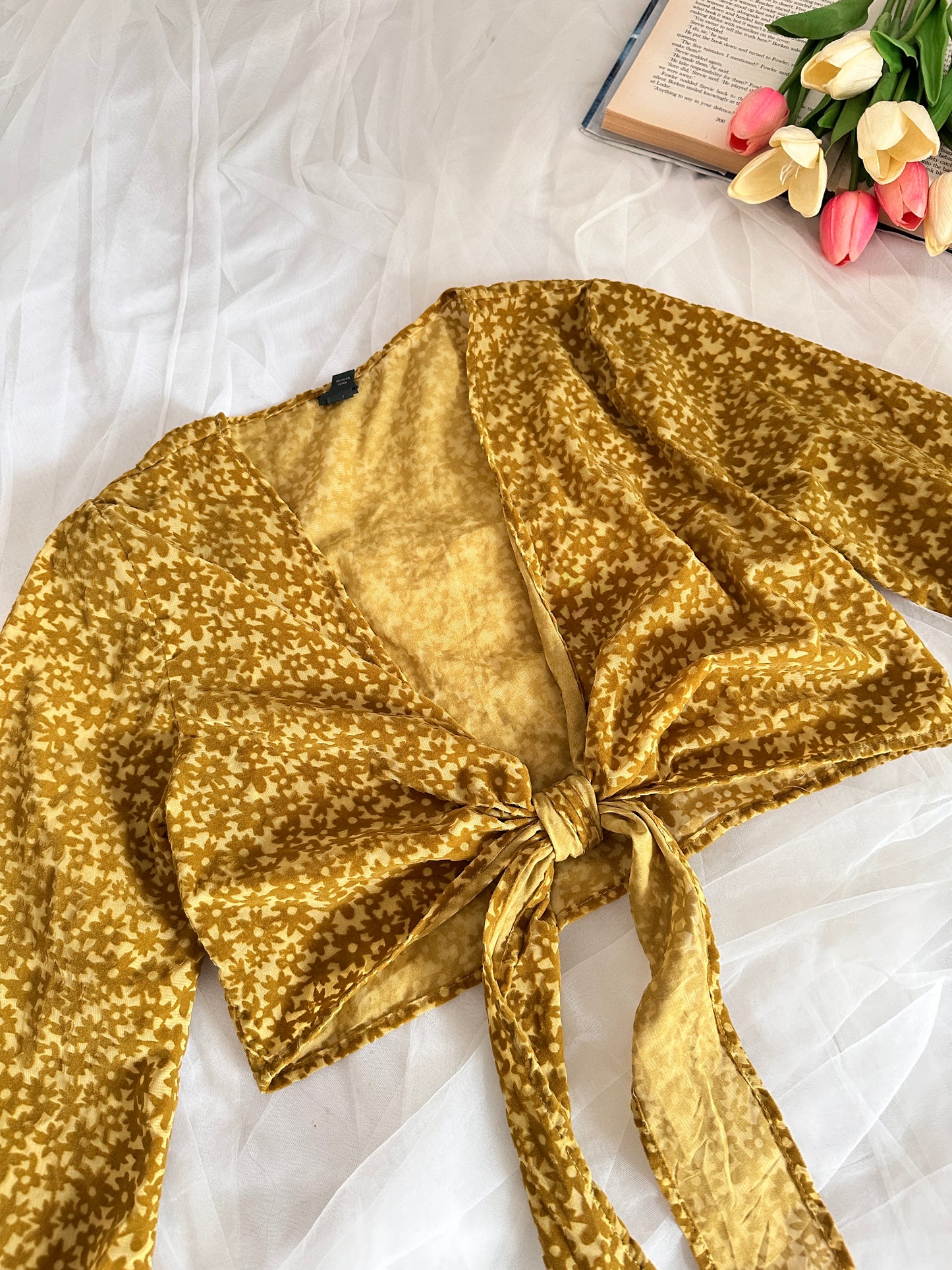 Mustard Tie up top