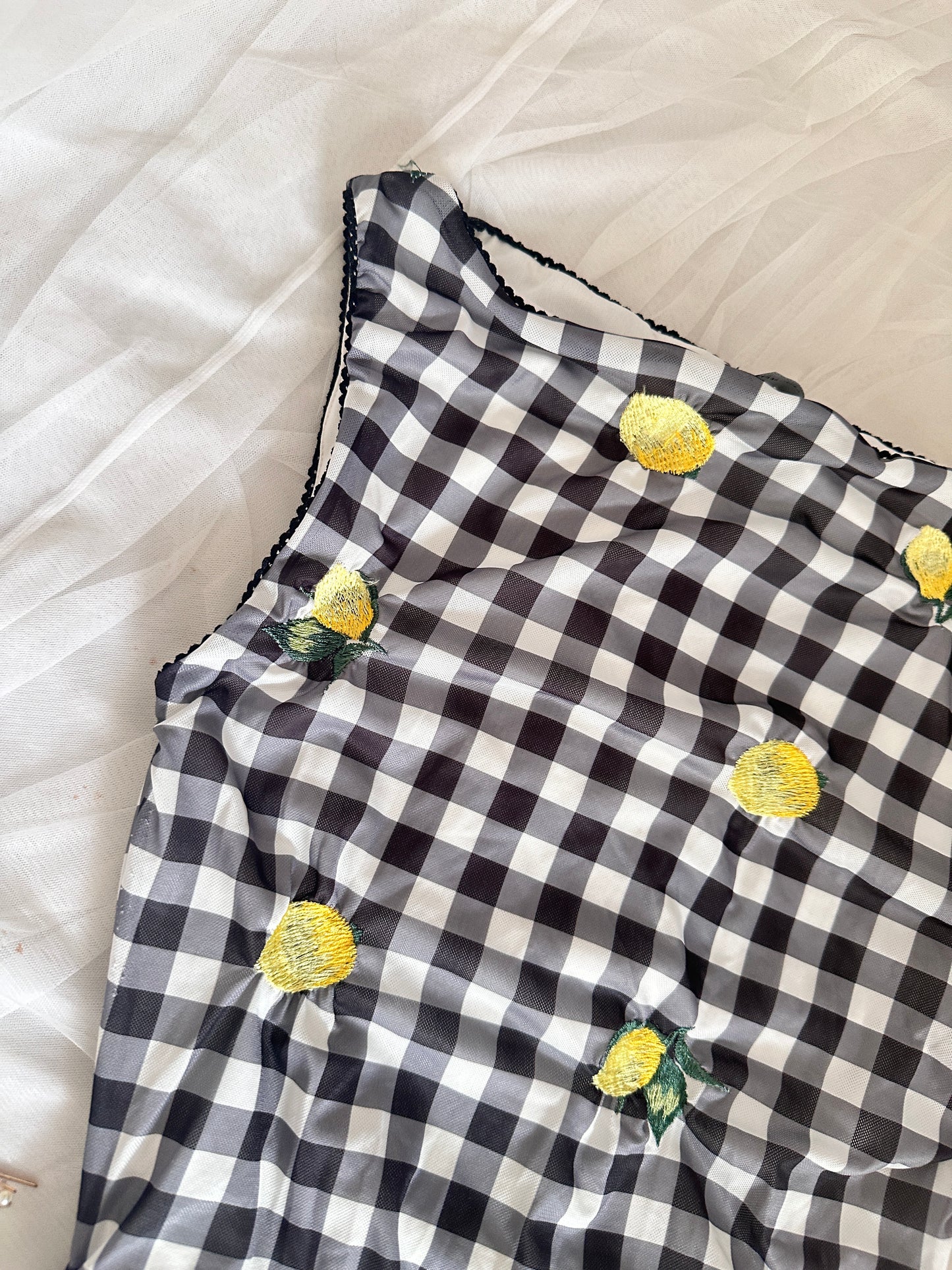 Lemon bodycone dress