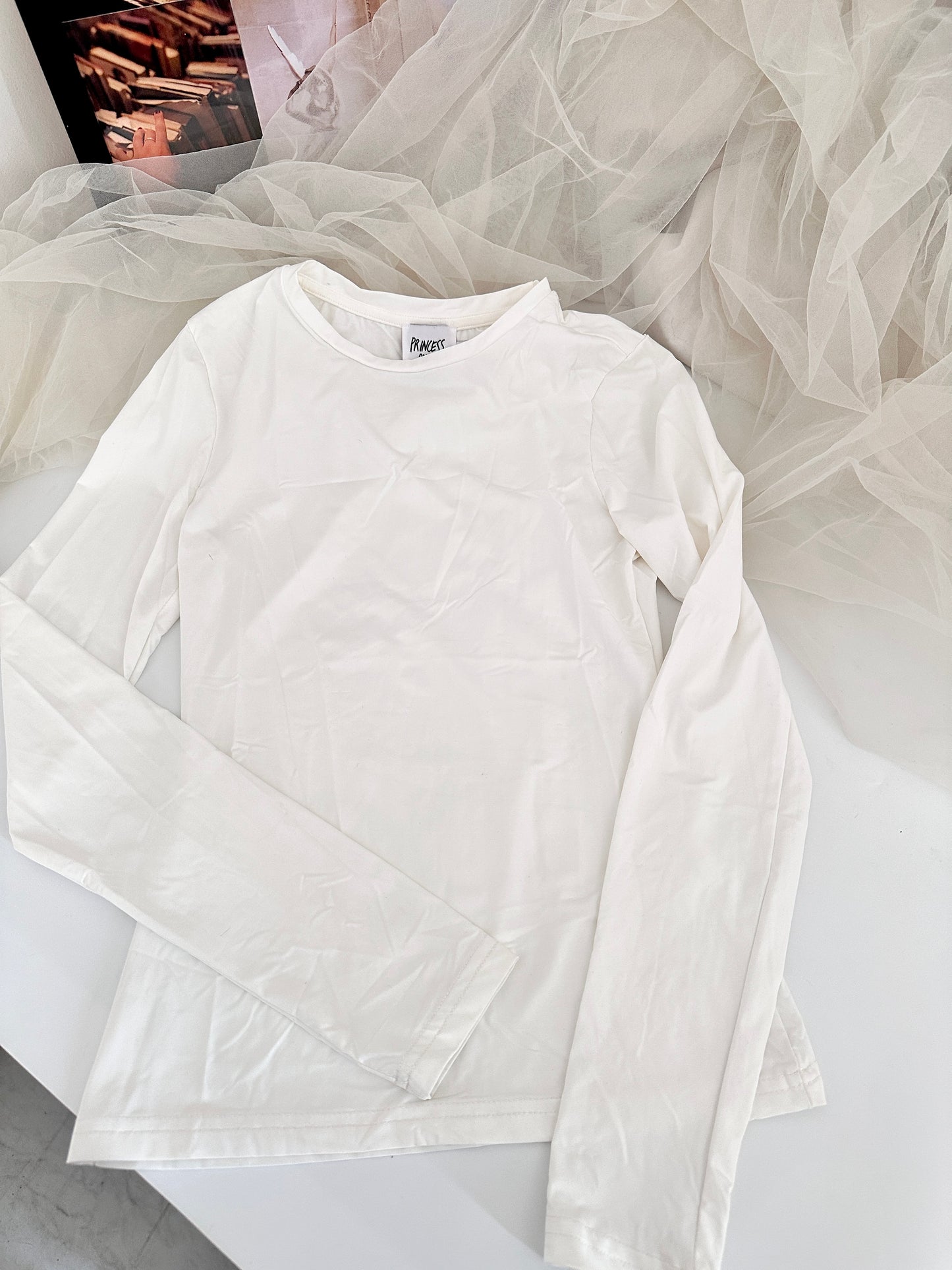 Polly P white top