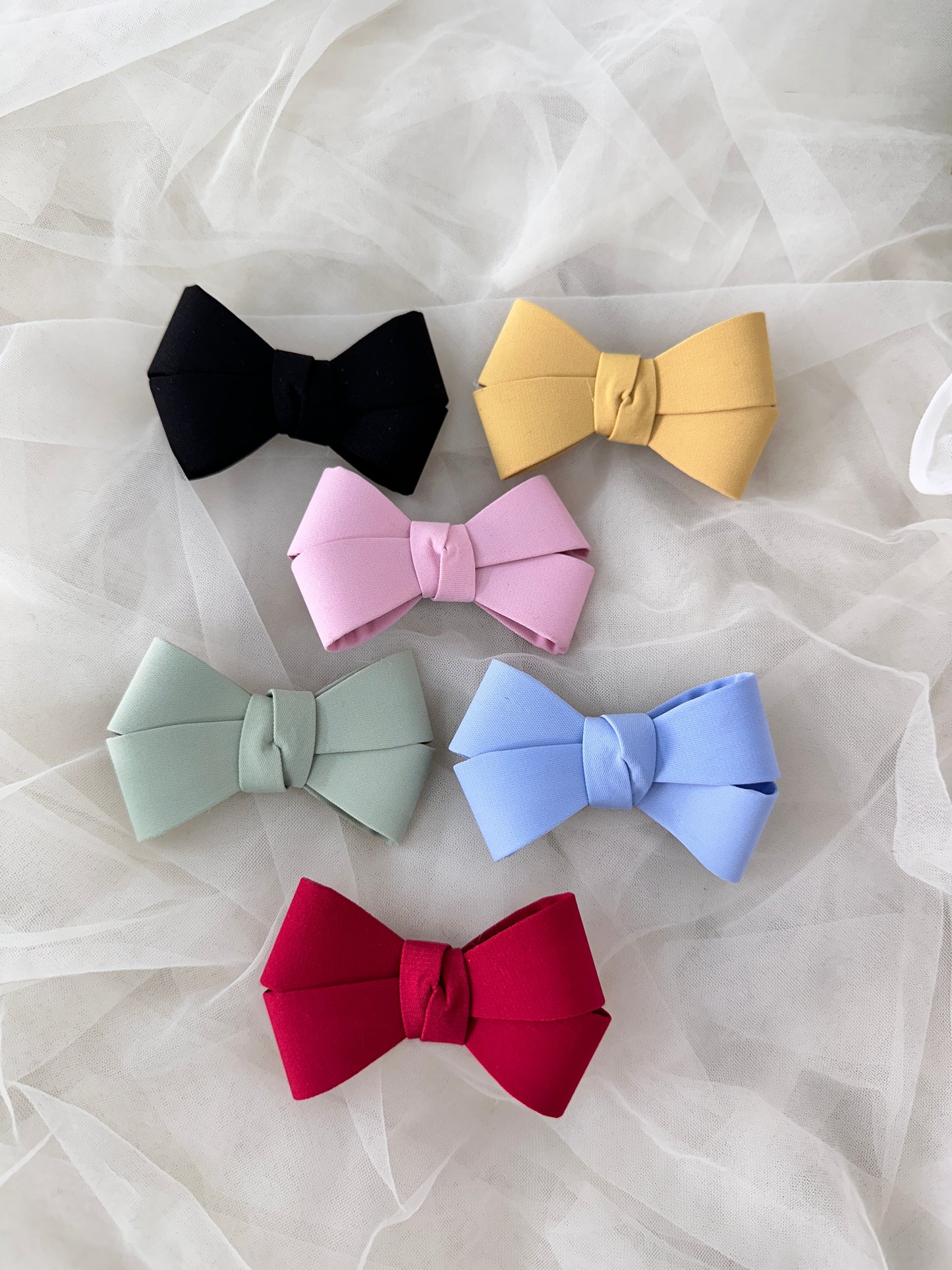 Bows (6)